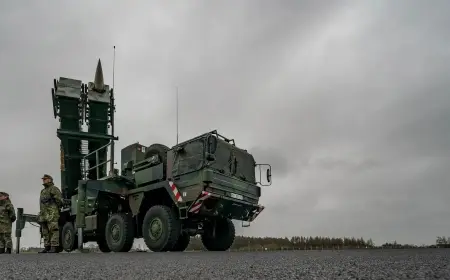 سلوفاكيا تعزز دفاعاتها الجوية بشراء أنظمة متطورة من إسرائيل