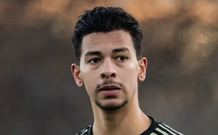 مصدر يكشف تفاصيل جديدة حول مفاوضات الزمالك لضم الحارس ديفيد ميخائيل