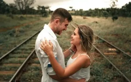 علامات الحب الجسدية عند المرأة