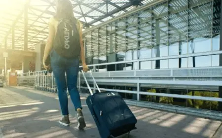 الأوراق المطلوبة عند السفر في المطار