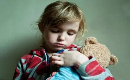 كيف يؤثر التعرض للتحرش الجنسي نفسيًا على الفتيات؟