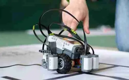 من أمثلة مسابقات الروبوت المحلية