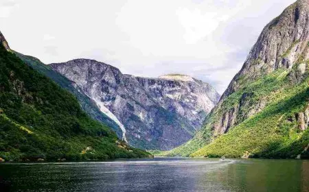 أعلى جبل في المانيا من 8 حروف