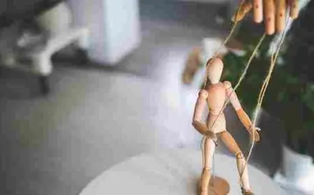 كيف تسيطر على الآخرين