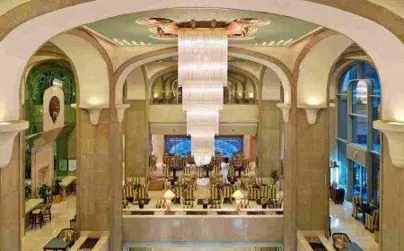 فندق كراون بلازا دبي