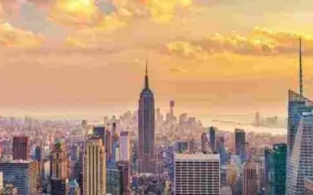 كم تبعد خميس مشيط عن ابها