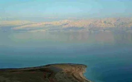 ما هو البحر الميت؟