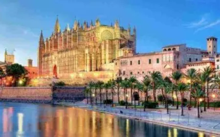 كم تبعد رابغ عن جدة