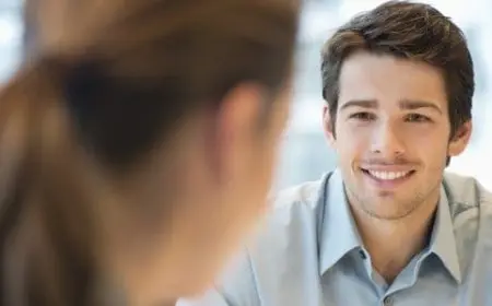 التقاء العيون في علم النفس