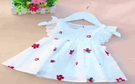 ملابس حديثي الولادة في الصيف