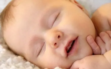 تفسير حلم تبني طفل في المنام