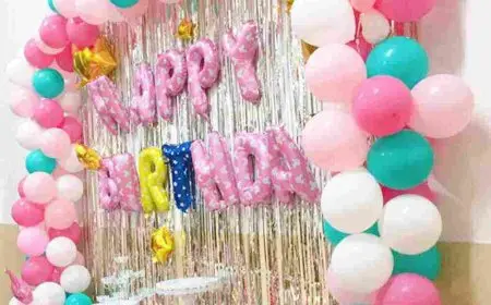 تزيين عيد ميلاد بالبالونات