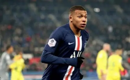 من هو أسرع لاعب في العالم