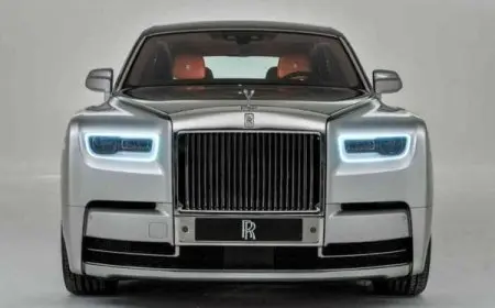 كم سعر سيارة رولز رويس 2024