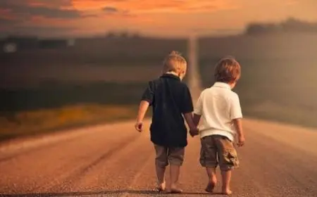 الفرق بين الصاحب والصديق