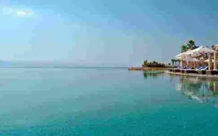 كم يبعد البحر الميت عن عمان ؟