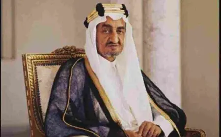 متى توفي الملك فيصل واهم انجازاته