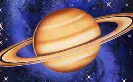 معلومات عن كوكب زحل