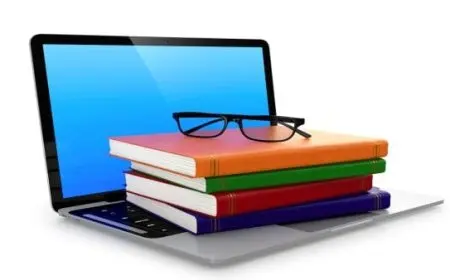 حوار بين الكتاب والحاسوب