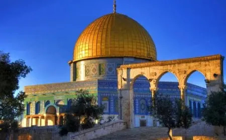 قبة الصخرة من الداخل