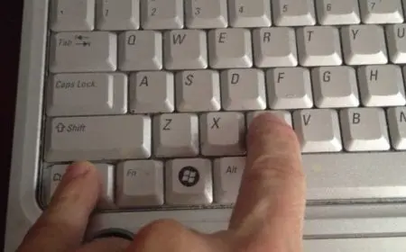 اختصار النسخ واللصق في الكيبورد