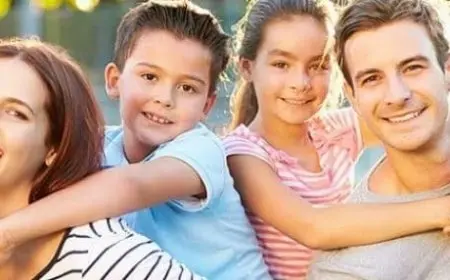 موضوع تعبير عن الأسرة السعيدة مع العناصر الأساسية