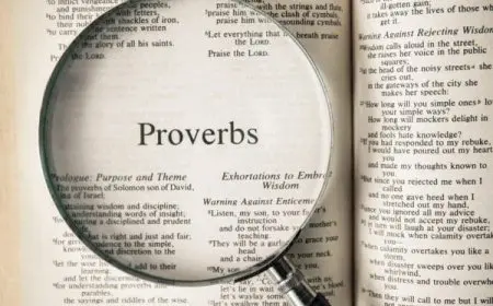 أمثال بالإنجليزي ومقابلها بالعربي