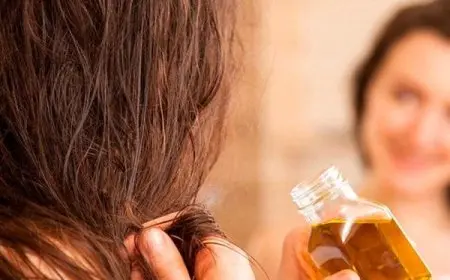 سبع زيوت للشعر الجاف