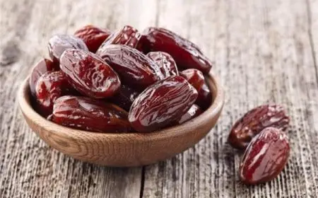 فوائد أكل التمر على الريق للوجه