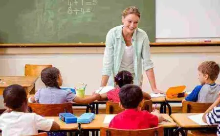 استمارة المعلمين والموظفين