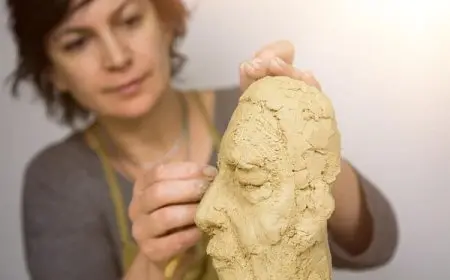 بحث عن فن النحت وأنواعه والخامات المستخدمة به