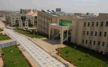 عمادة القبول والتسجيل جامعة الملك خالد