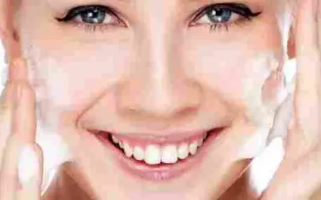 طريقة استخدام غسول الوجه