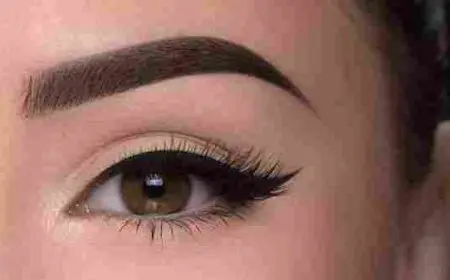 طريقة رسم الحواجب بالبيت