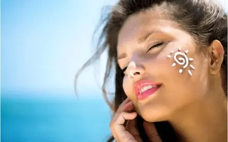 أثر الشمس وقت الظهيرة على البشرة