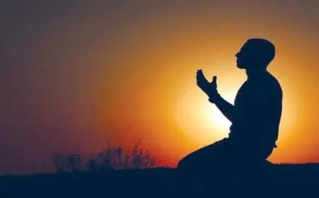 يا من تحل به عقد المكاره مكتوب: من قائلها؟