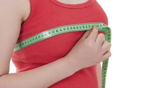 فوائد بلع حبوب الحلبة مع الماء لتكبير الثدي