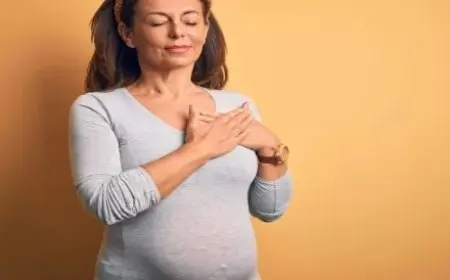 ألم تحت القفص الصدري من الجهة اليمنى للحامل ونوع الجنين