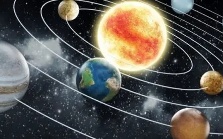 حجم الأرض بالنسبة للشمس والمسافة بينهما