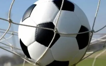 ما هي كرة القدم