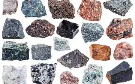 أنواع الصخور النارية السطحية والجوفية والبركانية igneous rocks
