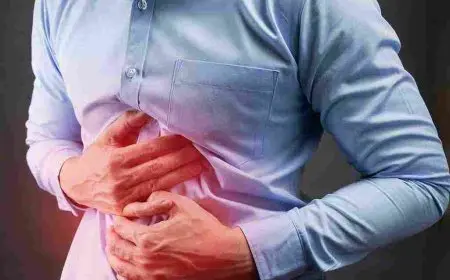 علاج قرحة المعدة بالعسل