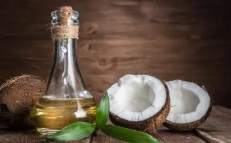 تجربتي مع زيت جوز الهند للمنطقة الحساسة