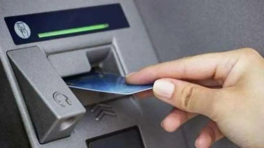 ماكينات atm التي تحمل شعار 123