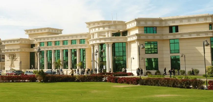 مصاريف msa university