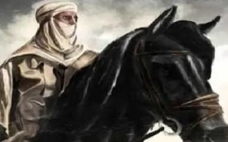 سبب عتاب قوم المقنع الكندي له