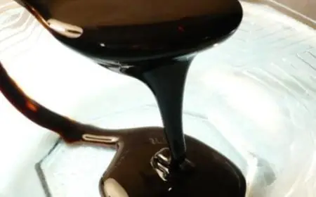 فوائد دبس الخروب للبشرة